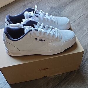 Brand New With Tags Reebok Unisex White and Navy Sneakers